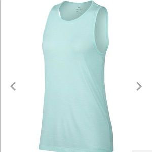 NWT Nike tomboy veneer tank XS teal tint